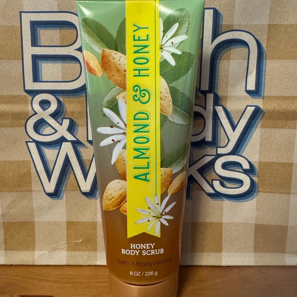 Bath & Body Works Almond & Honey Body Scrub - HTF NEW SEALED
